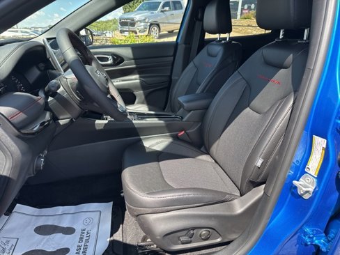New 2026 Jeep Compass Trailhawk image 25