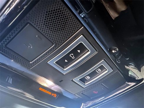 Used 2020 Land Rover Range Rover Sport HST image 24