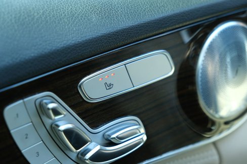 Used 2015 Mercedes-Benz C 300 Sedan image 38