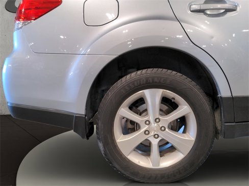 Used 2014 Subaru Outback 2.5i Limited image 43