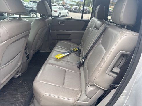 Used 2014 Honda Pilot Touring image 10