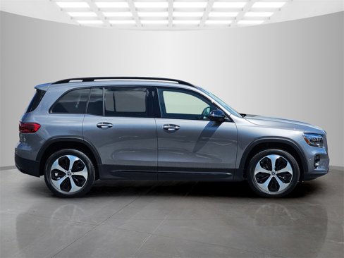 New 2026 Mercedes-Benz GLB 250 image 7