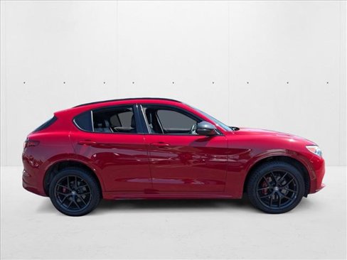 Used 2020 Alfa Romeo Stelvio Ti Sport w/ Quick Order Package 22S Sport image 4