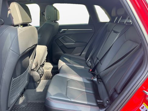 New 2025 Audi Q3 2.0T Premium Plus image 13