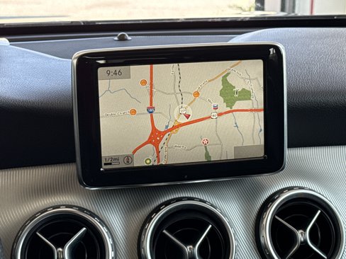 Used 2015 Mercedes-Benz GLA 250 4MATIC image 44