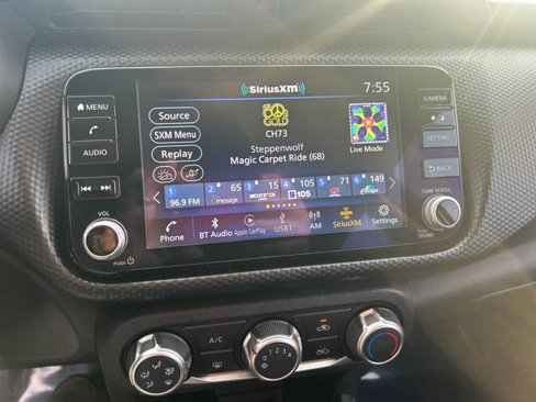 Used 2024 Nissan Kicks SV image 23
