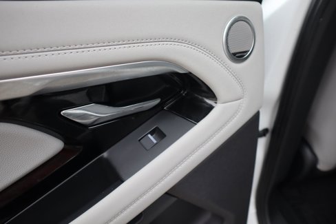 Used 2021 Land Rover Range Rover Evoque S image 30