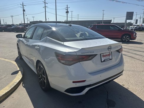 Used 2024 Nissan Sentra SR w/ SR Premium Package image 5