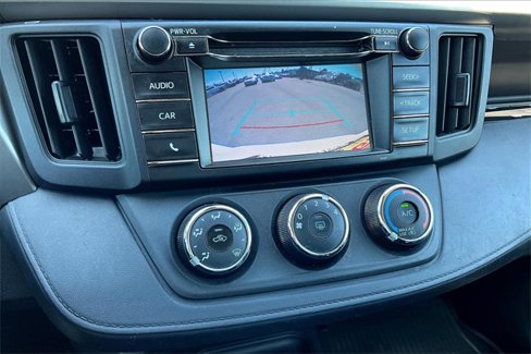 Used 2018 Toyota RAV4 LE w/ All Weather Liner Package image 21