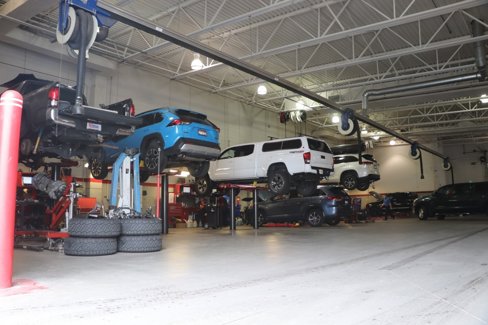 Used 2022 Toyota Tacoma SR image 12