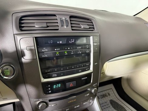 Used 2011 Lexus IS 250 image 19