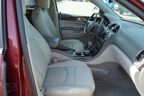 Used 2017 Buick Enclave Leather w/ Trailering Package image 27