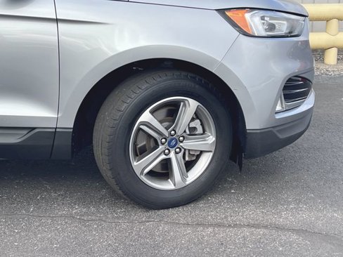 Used 2021 Ford Edge SEL w/ Convenience Package image 22
