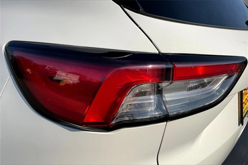 Used 2020 Ford Escape SEL image 28
