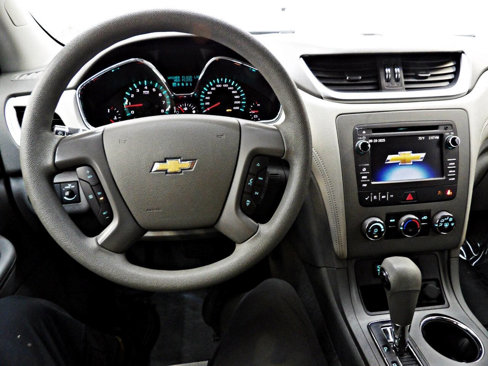 Used 2016 Chevrolet Traverse LS image 17