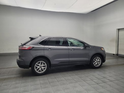 Used 2024 Ford Edge SEL image 10