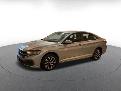 Used 2024 Volkswagen Jetta S image 8