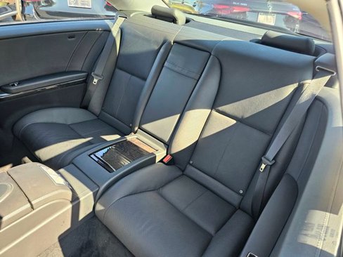 Used 2011 Mercedes-Benz CL 550 4MATIC image 24