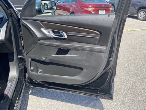 Used 2017 GMC Terrain Denali image 10