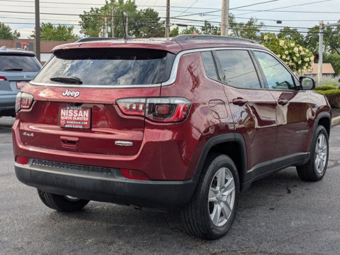 Used 2022 Jeep Compass Latitude image 5