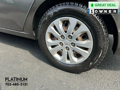 Used 2012 Kia Forte EX image 17