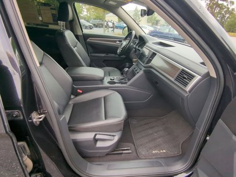 Used 2019 Volkswagen Atlas SE image 39