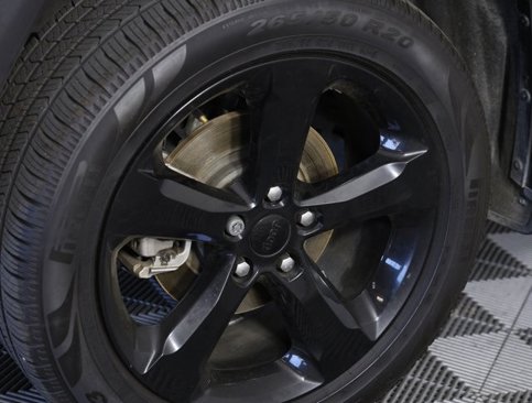Used 2023 Jeep Grand Cherokee Altitude image 7