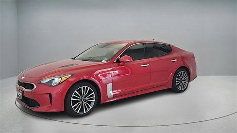 Used 2019 Kia Stinger image 3