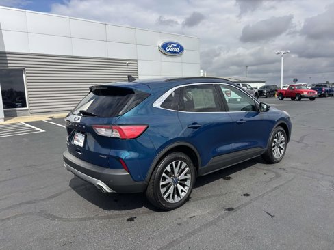 Certified 2020 Ford Escape Titanium image 9