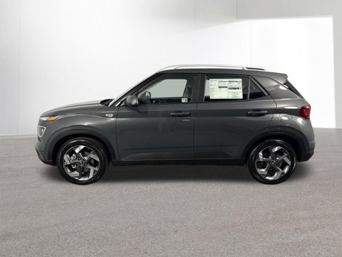 New 2025 Hyundai Venue SEL image 13