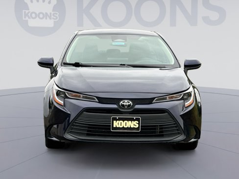 Used 2024 Toyota Corolla LE image 11