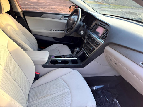 Used 2016 Hyundai Sonata SE image 26