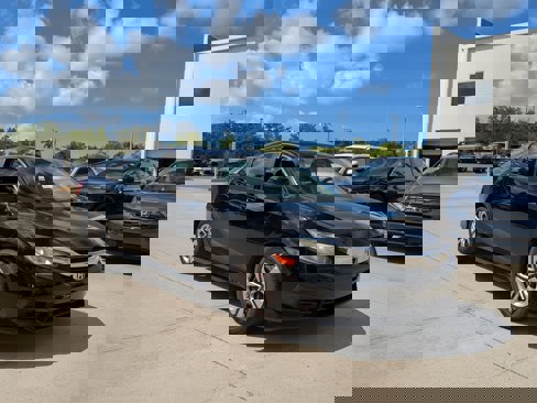Used 2018 Honda Civic LX image 1
