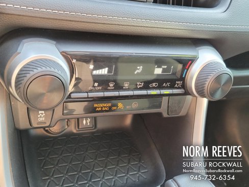 Used 2019 Toyota RAV4 LE image 15