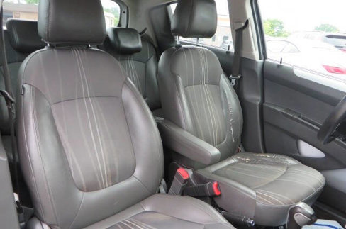 Used 2014 Chevrolet Spark LT image 38