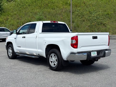 Used 2017 Toyota Tundra SR5 image 16