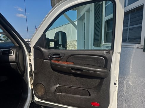 Used 2007 Chevrolet Silverado 2500 LTZ w/ Safety Package image 22