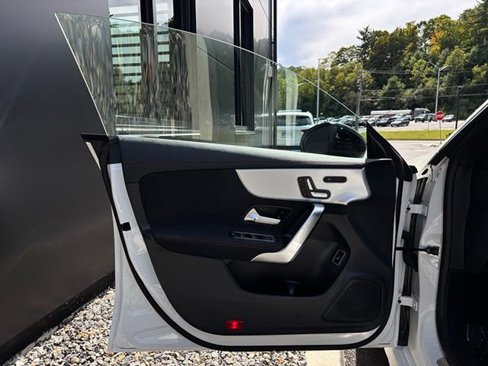 Certified 2023 Mercedes-Benz CLA 250 4MATIC image 15