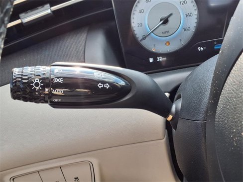 Used 2022 Hyundai Tucson Limited image 13