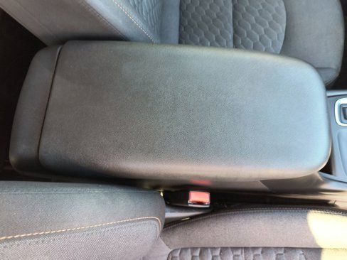 Used 2019 Chevrolet Equinox LT image 13