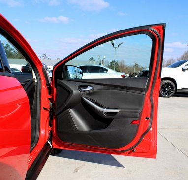 Used 2012 Ford Focus SE image 25