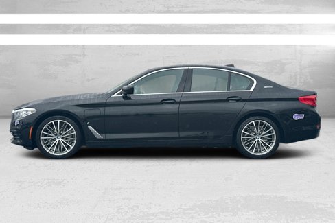 Used 2019 BMW 530e w/ Convenience Package image 7