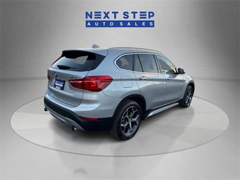 Used 2017 BMW X1 xDrive28i w/ Driving Assistance Package image 8