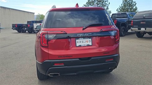 Used 2022 GMC Acadia SLE w/ Driver Convenience Package image 7