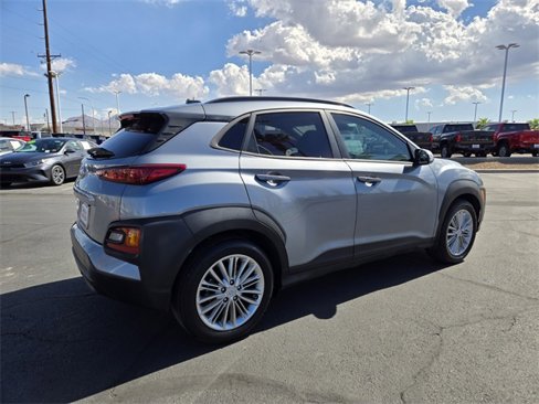 Used 2021 Hyundai Kona SEL w/ Cargo Package image 4