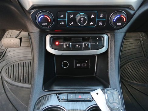 Certified 2021 GMC Acadia SLT image 16