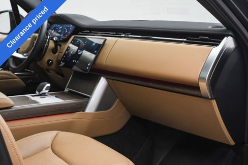 Used 2024 Land Rover Range Rover SE image 21