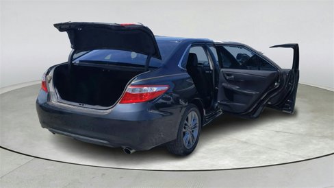 Used 2015 Toyota Camry SE image 13