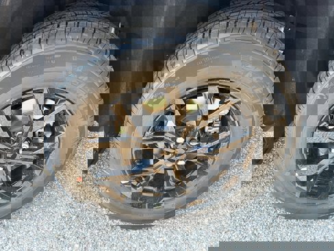 New 2025 Jeep Grand Cherokee Altitude image 8