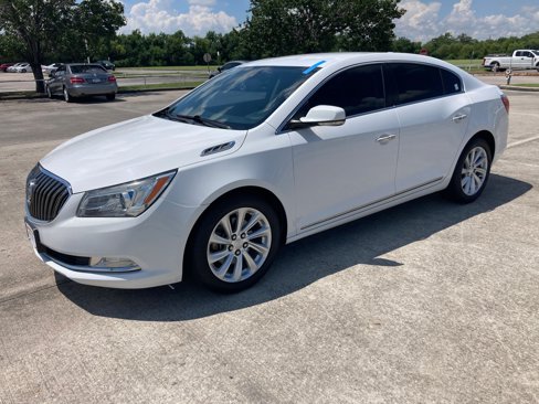 Used 2016 Buick LaCrosse Leather image 2
